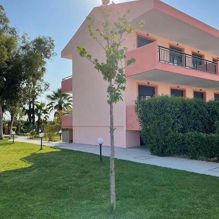 Stefania Sun Apartments نيكيتي المظهر الخارجي الصورة
