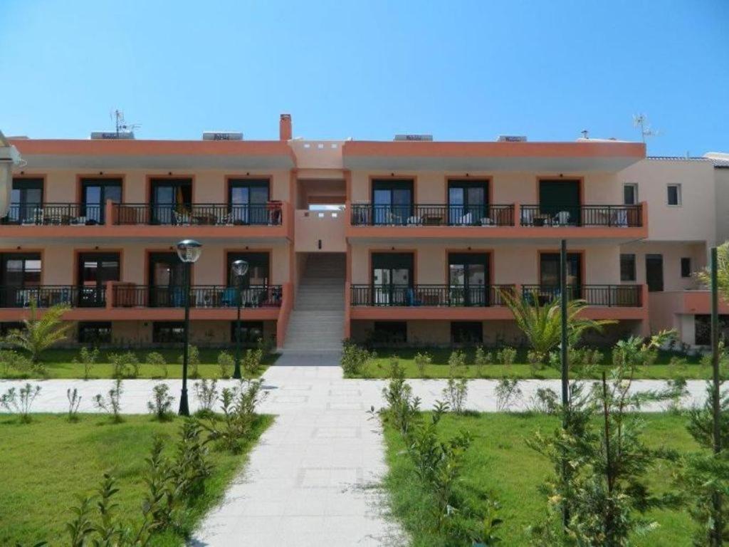 Stefania Sun Apartments نيكيتي المظهر الخارجي الصورة